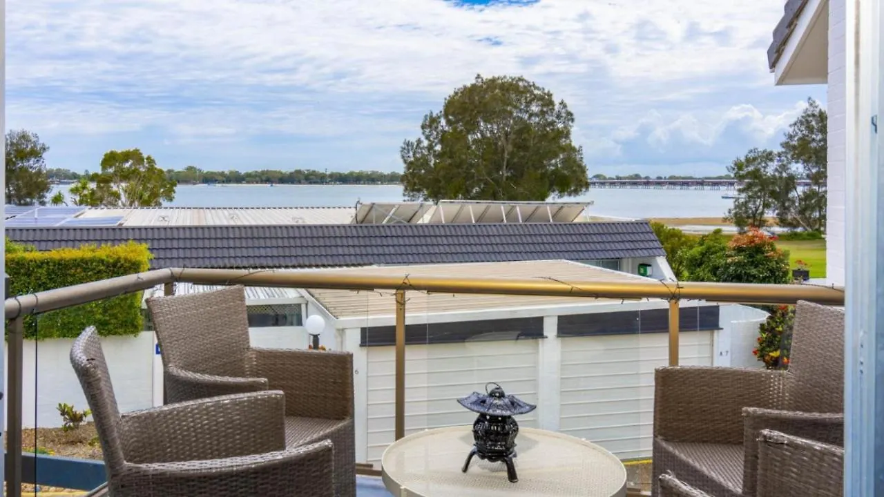 Villa Beautiful Townhouse With Water Views Sandstone Point